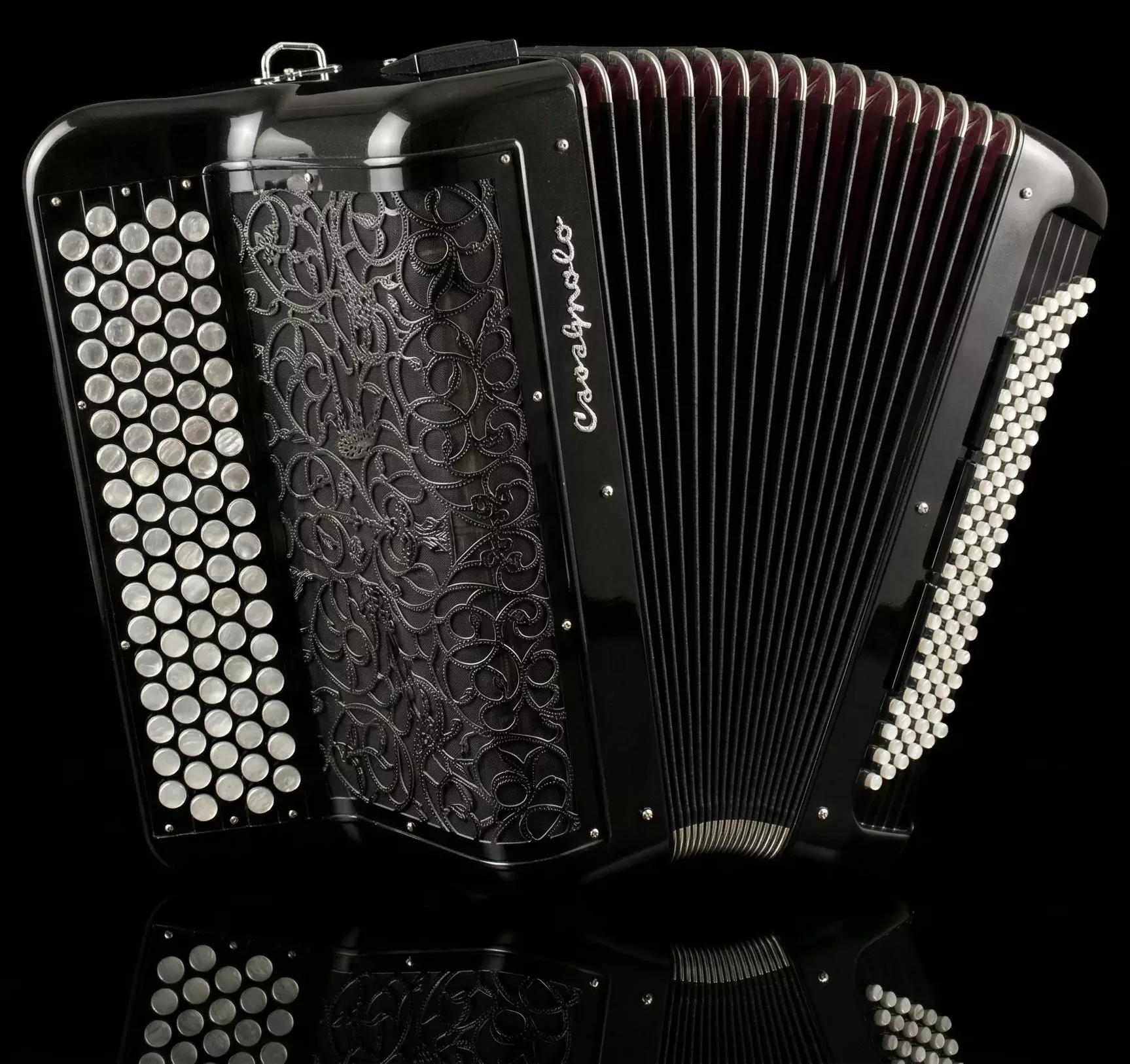 Accordéon numérique MIDI Cavagnolo Digit AiR. Modèle LB12+ finition noir